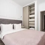 Golden Luxe - Mennica - Business & Center * Varşova