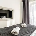 Golden Luxe - Mennica - Business & Center Апартаменты Варшава