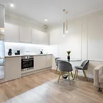 Апартаменты Golden Luxe - Mennica - Business & Center *