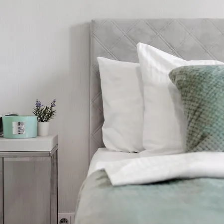 Golden Luxe - Mennica - Business & Center *