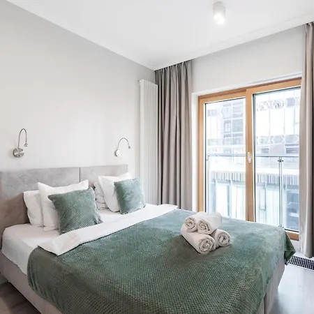 Golden Luxe - Mennica - Business & Center * Varsovie