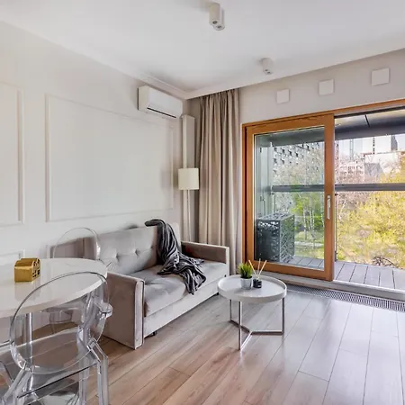 Golden Luxe - Mennica - Business & Center Varşova