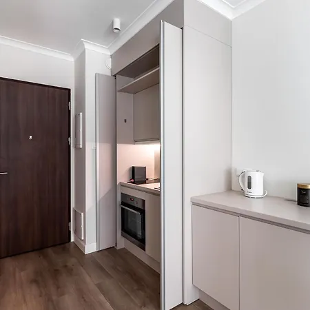 Golden Luxe - Mennica - Business & Center