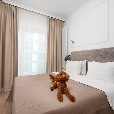 Golden Luxe - Mennica - Business & Center *