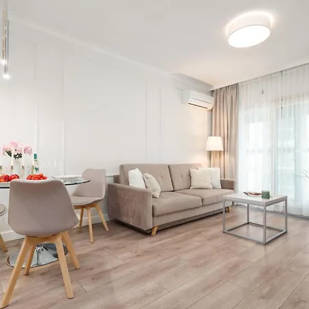 Appartement Golden Luxe - Mennica - Business & Center Varsovie