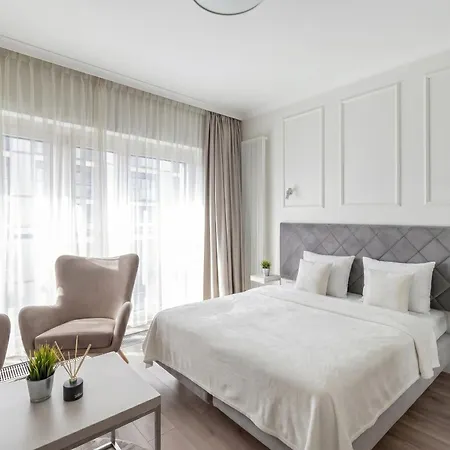 Apartment Golden Luxe - Mennica - Business & Center Warsaw