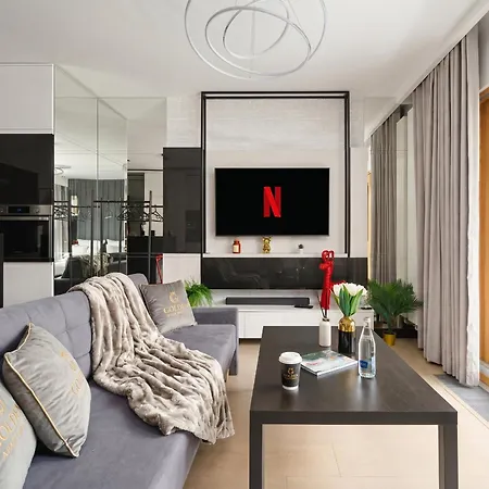 Golden Luxe - Mennica - Business & Center Apartment Warsaw