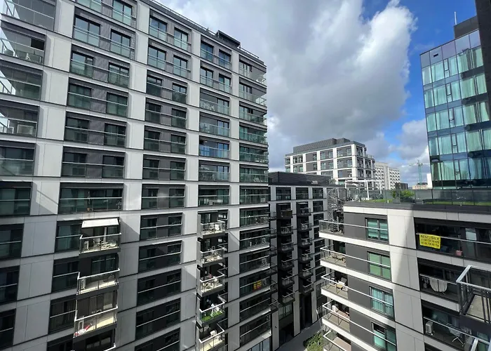 Golden Luxe - Mennica - Business & Center شقة وارسو