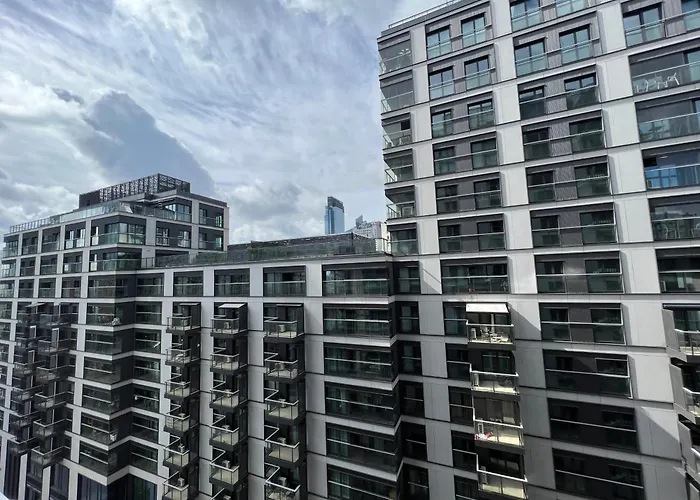 Golden Luxe - Mennica - Business & Center شقة