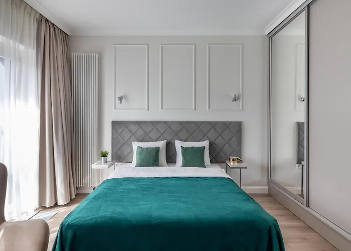 Golden Luxe - Mennica - Business & Center شقة