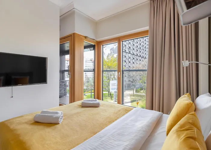 Golden Luxe - Mennica - Business & Center وارسو