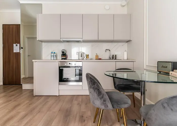 Golden Luxe - Mennica - Business & Center شقة وارسو