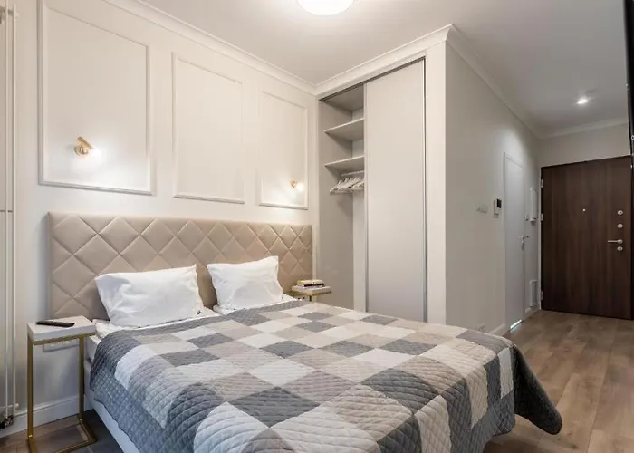 Golden Luxe - Mennica - Business & Center شقة وارسو