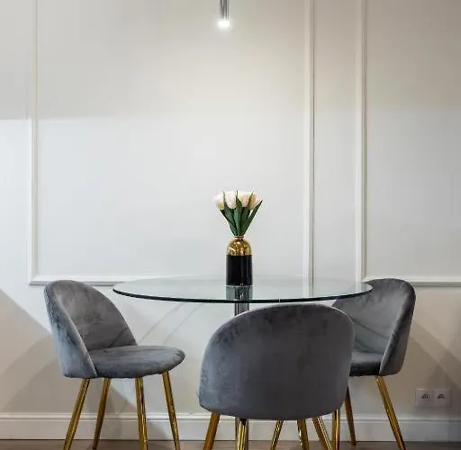 Golden Luxe - Mennica - Business & Center شقة